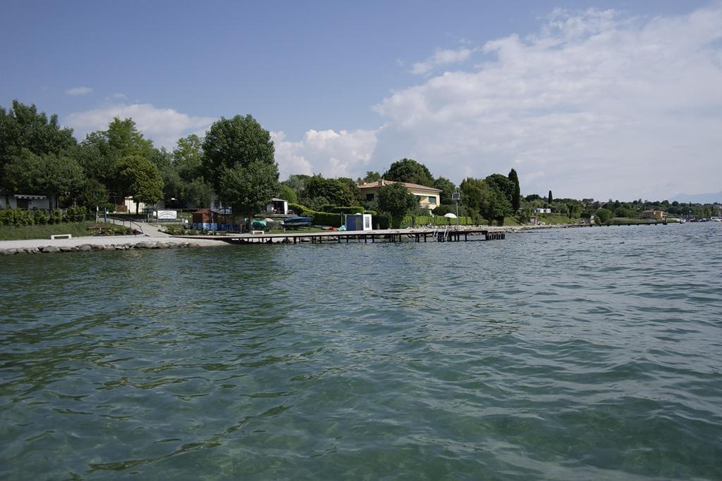 Campeggio Delle Rose Moniga del Garda 外观 照片