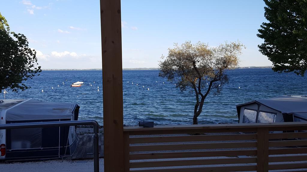 Campeggio Delle Rose Moniga del Garda 外观 照片